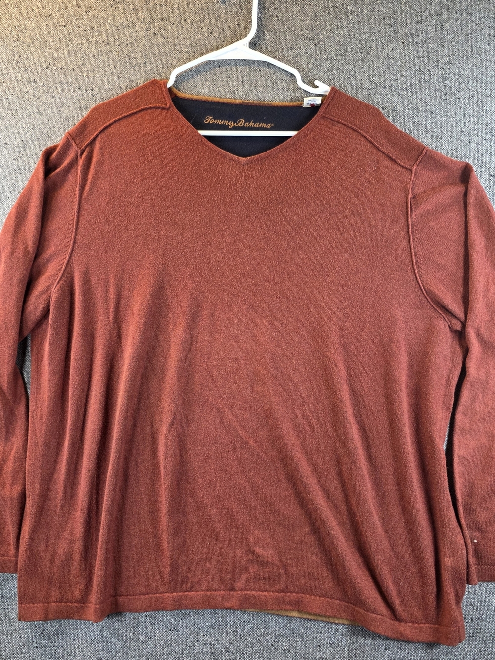 Tommy Bahama Men's XL V-Neck Sweater 95% Cotton 5% Cashmere Rust Orange